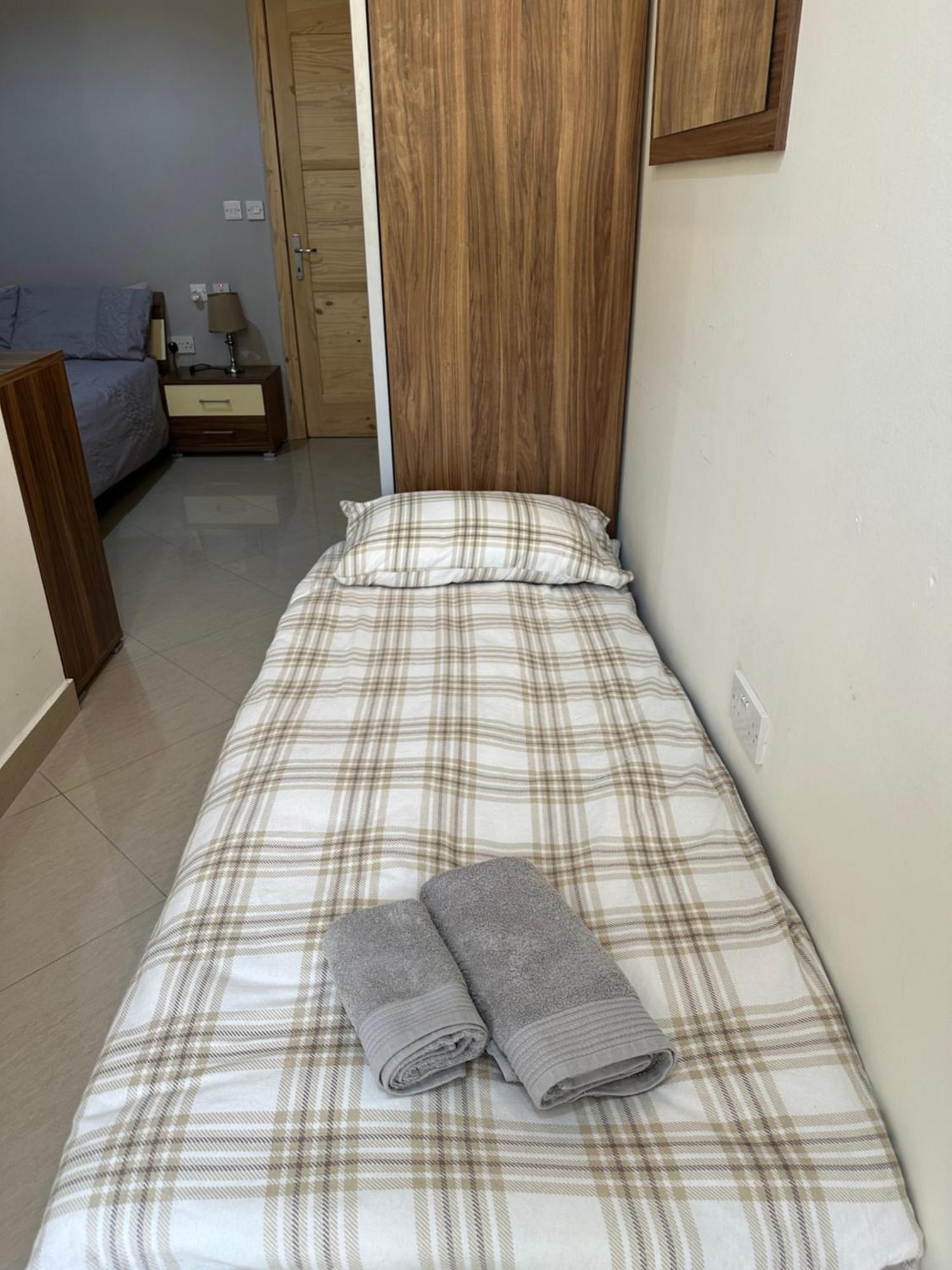 Ewa Apt - 3-Bedrooms Apt Near Sliema - St Julians Seafront Gzira Экстерьер фото